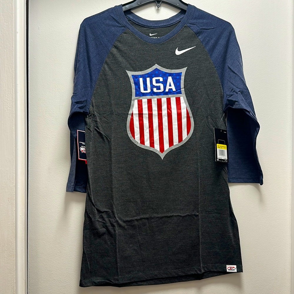 NWT Men’s USA hockey 3/4 length sleeve T-shirt Nike size small